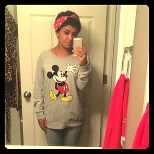 🚫sold🚫 mickey sweatshirt!