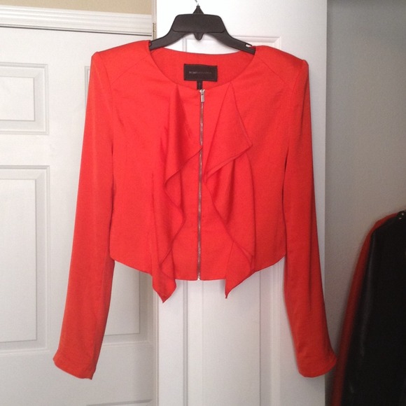 Cropped bcbg jacket