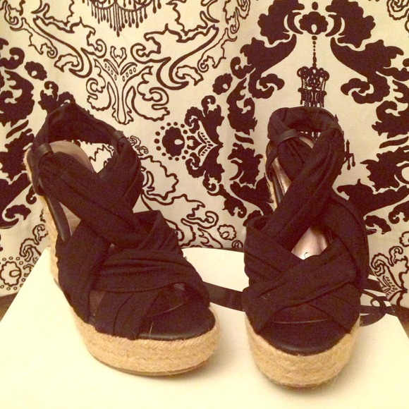 ❗️NWT❗️ Nine West wedge sandals