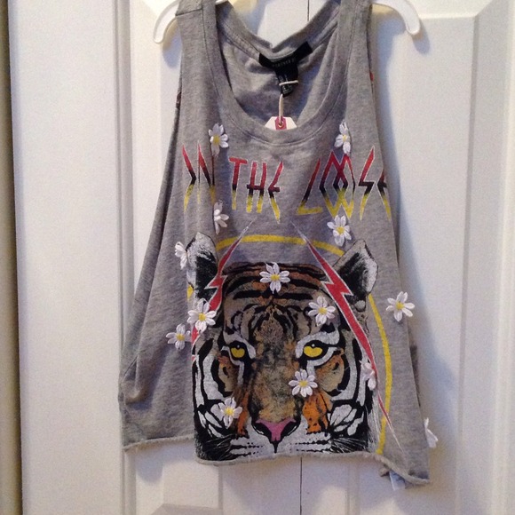 Forever 21 grey crop top