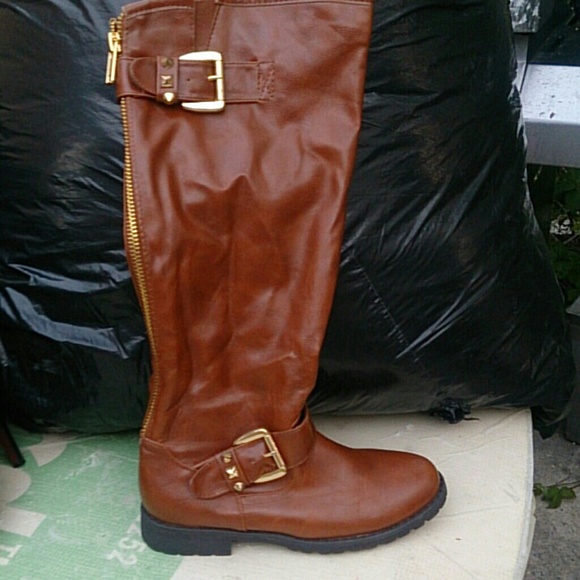 Camel riding boots