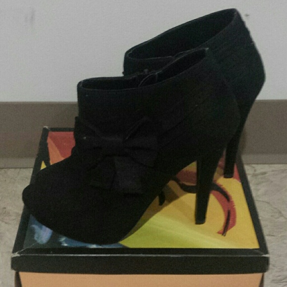 Black heels