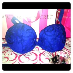 *Authentic* La Perla 34C bra.