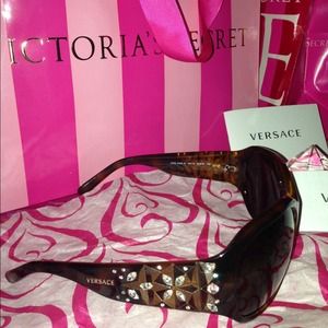 *Authentic* Versace Women's sunglasses.