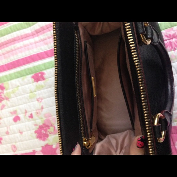 Miu miu purse authentic - Picture 3 of 4