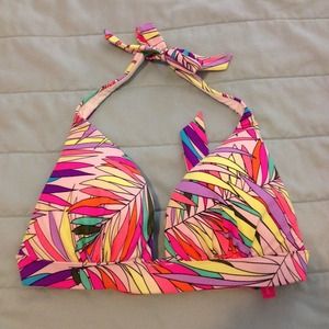 Swimsuit triangle top