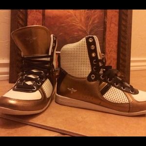 Creative recreation women's sneakers.