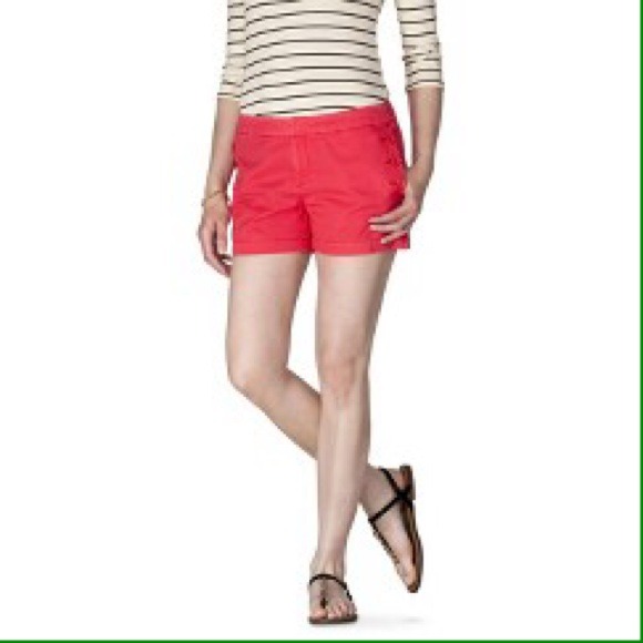 Red shorts