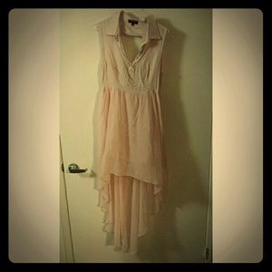 Light pink high-low dress/Open back/Button up fron