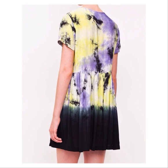 ✖️SOLD✖️Dip Dye Babydoll Dress - Picture 2 of 2