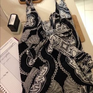 Beautiful Gucci tank top black and white