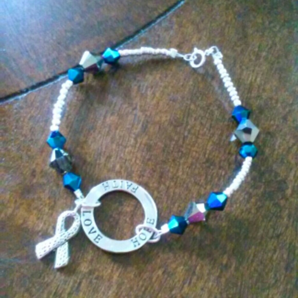 SHOP FOR A CAUSE 🎀 Love Hope Faith Bracelet
