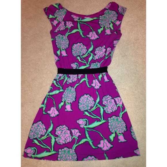 🎀 Sold on Instagram! 🎀