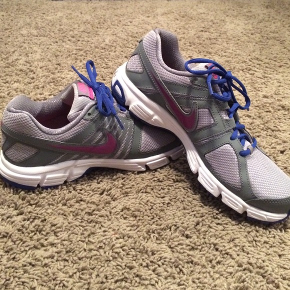 Nike Downshifter 5
