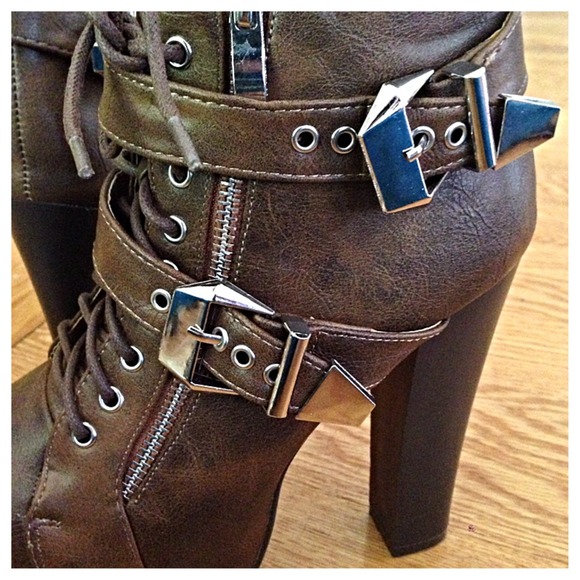 Brown lace and buckle high heel boot 5.5