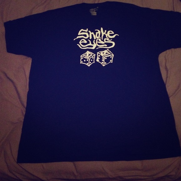 T shirt