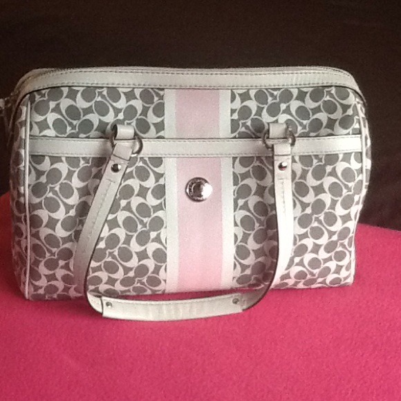 Coach Handbags - Coach Purse