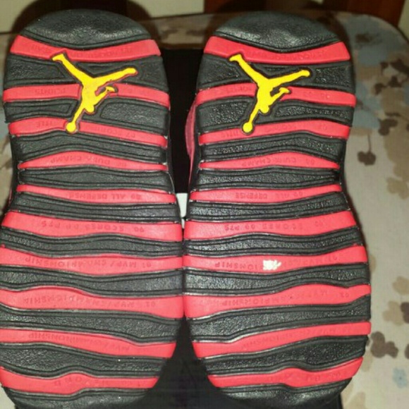 SOLDDDDD Jordan retro 10s toddler - Picture 2 of 4