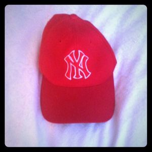 Red New York Yankees Hat
