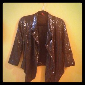 Super cute sequins blazer!