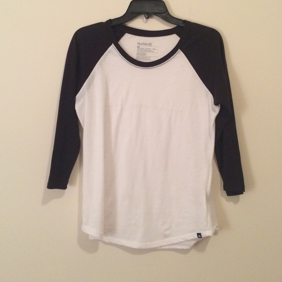 Black and white baseball half sleeve top