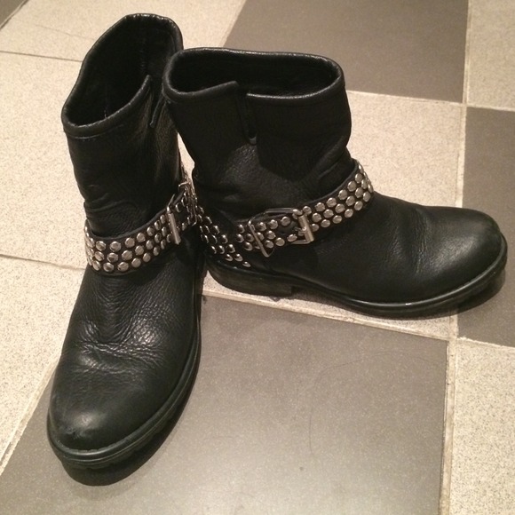 Steve Madden Fraankie studded motorcycle bootie