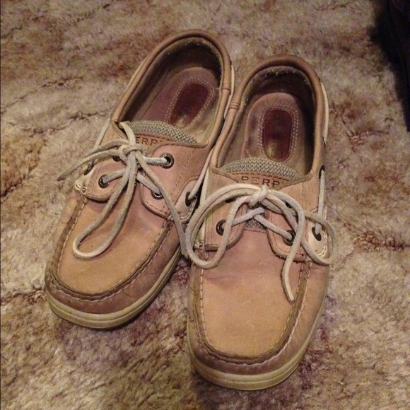 SOLD! Sperry Topsider