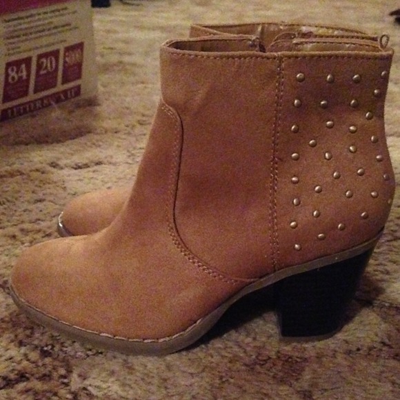 SOLD! Old Navy Studded Bootie