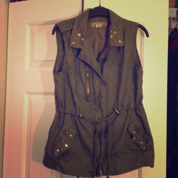 Army green vest