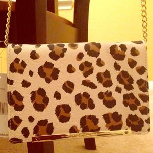 NWT Gorgeous Betsey Johnson leopard crossbody