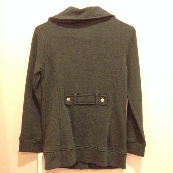 Adorable jacket 💗 - Picture 2 of 2