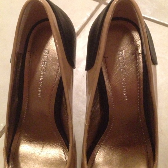 Shoes - Picture 2 of 4