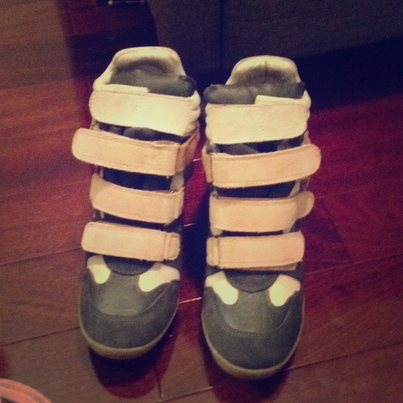 Steve madden wedge sneakers