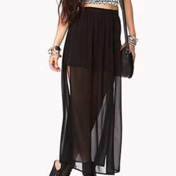 Slit chiffon maxi skirt