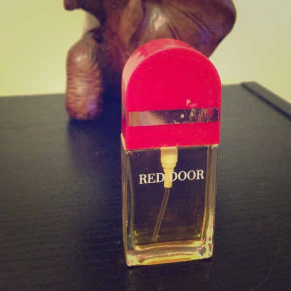 Elizabeth Arden Red Door Perfume!!