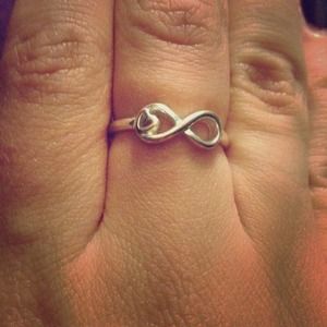 Infinity heart sterling silver ring