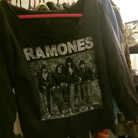Ramones sweatshirt