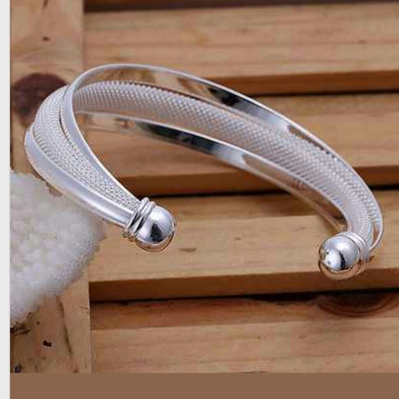 Solid 925 Sterling Silver Braclet