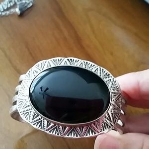 * Silver & Black Onyx Cuff Indian Art Piece. PRD