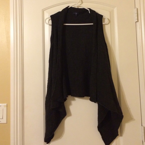 Dark gray Gap cardigan