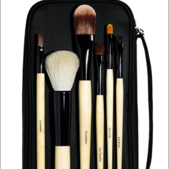 Bobbi Brown Basic Brush Set