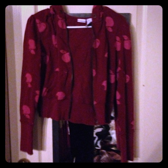 Red Apple sweater