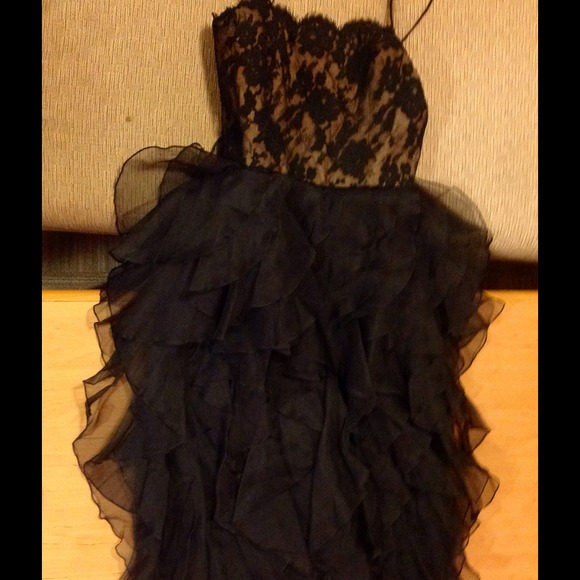 Black lacy dress