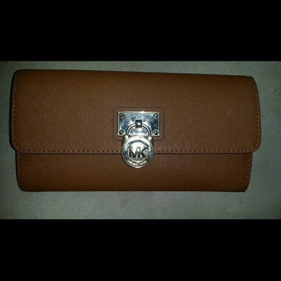 Michael Kors Hamilton Saffiano wallet