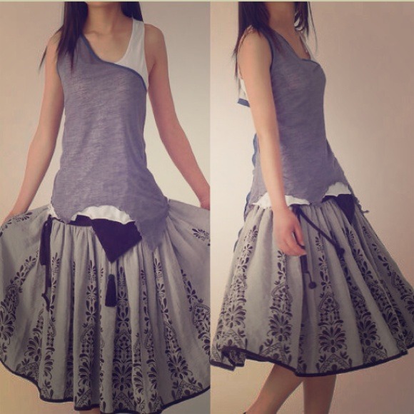 Tank top with removable scarf