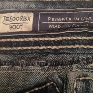 Looking for these Miss me style Je8008BX; size 26