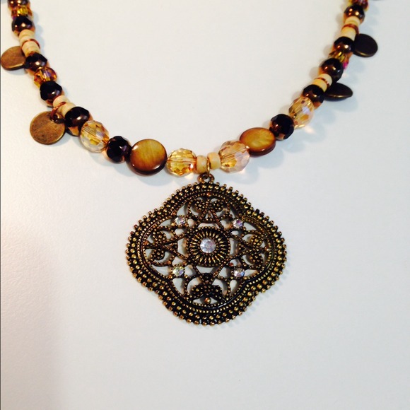 Necklace & Earring Set - Picture 2 of 4