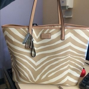 Coach Tote