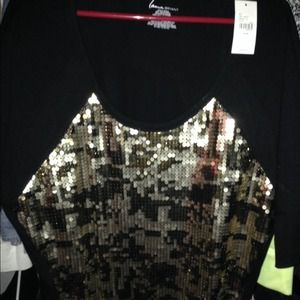 Sequence over the shoulder shirt