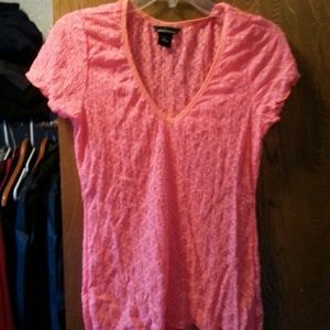 Super cute new with out tags pink/coral color top
